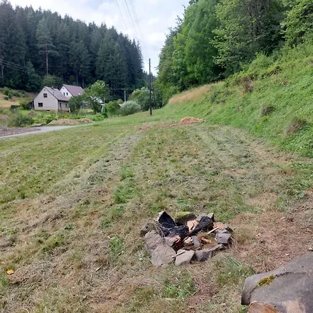 Bed In Bus אתר קמפינג